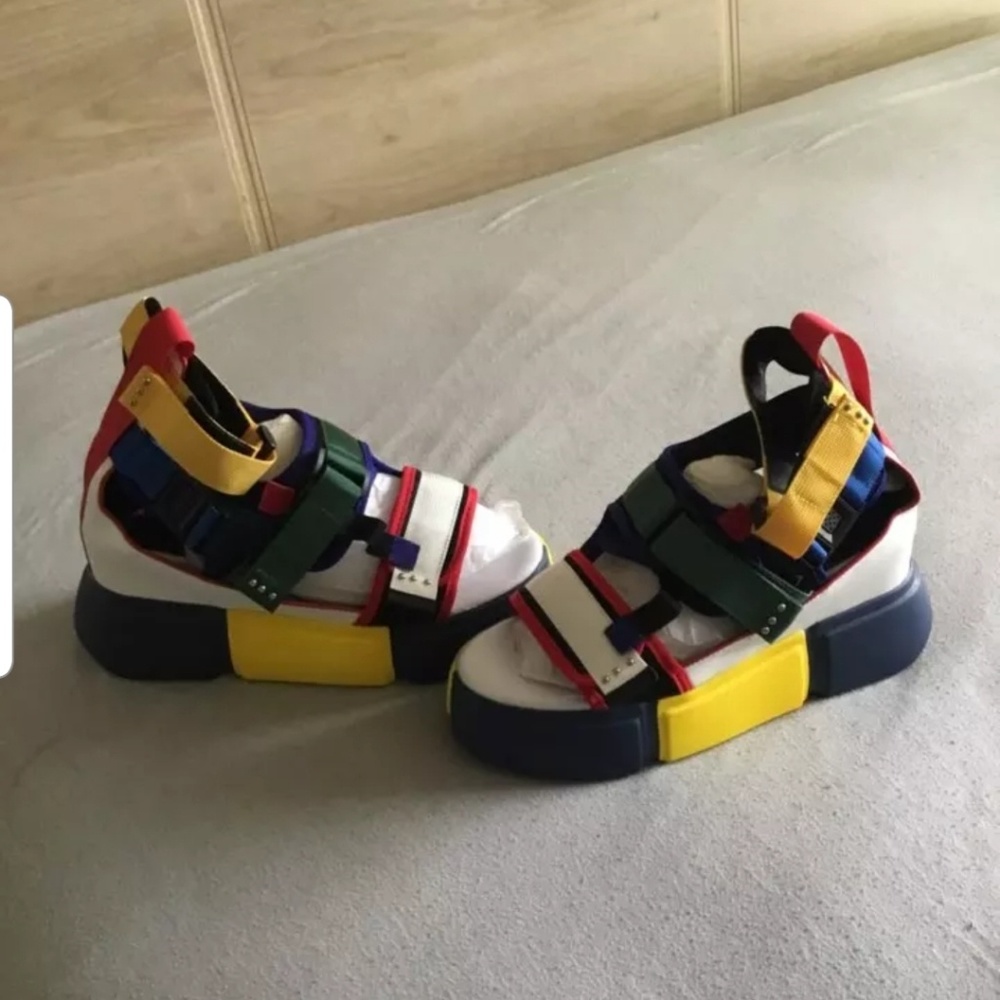 Women's platform sandals